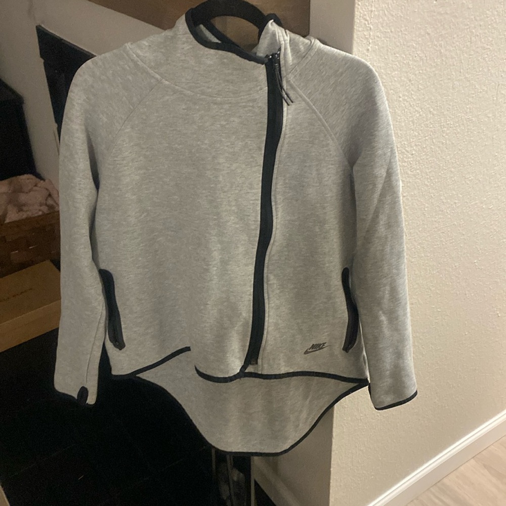 Nike medium zip up jacket